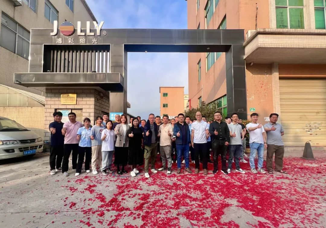 1708931741735494.jpg 640.jpg