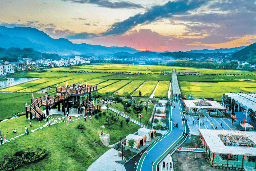 1721985494494592.png 640.png