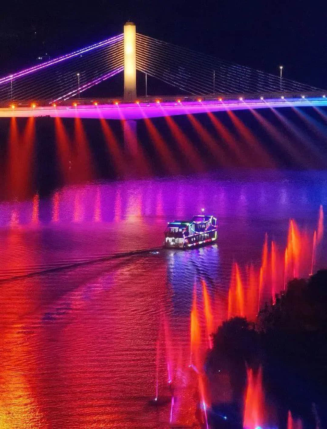 1734074285136303.jpg 64013.jpg