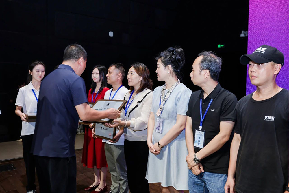 1745554300274683.jpg 9.jpg