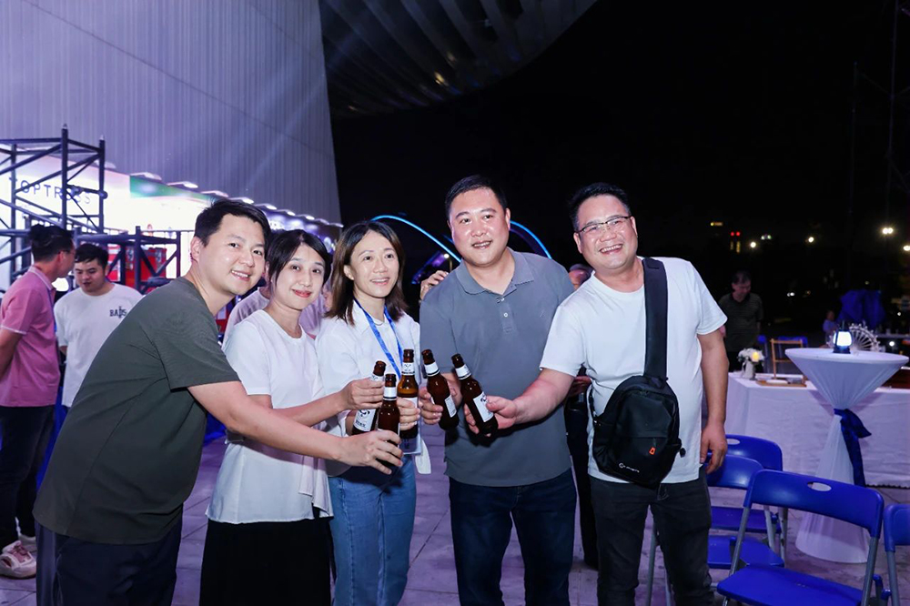 1745554546612612.jpg 19.jpg