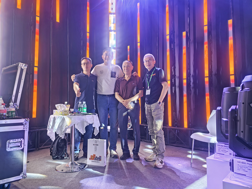 1749010624588169.jpg 8.jpg